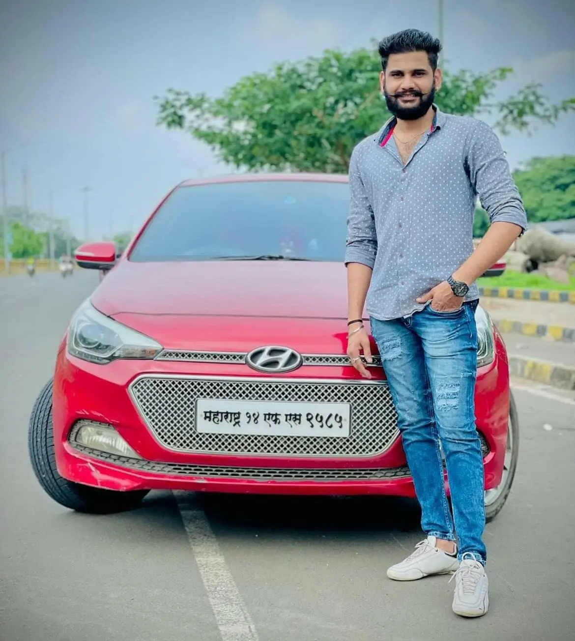 Groom Profile