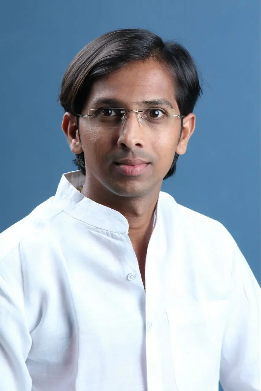Groom Profile